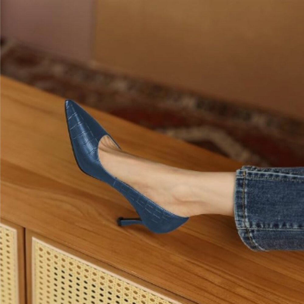 Fowt Blue Simple Solid Croc-Embossed Pointed Toe … - image 1